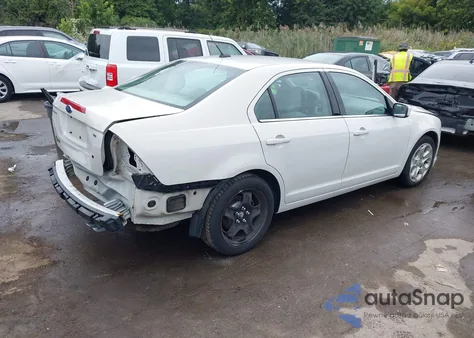 2011 Ford Fusion Se z USA, uszkodzony, nr VIN 3FAHP0HAXBR116097